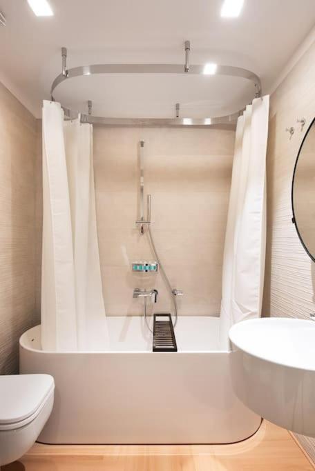 Idyllia - Vesta Luxury Apartment Rome Bagian luar foto