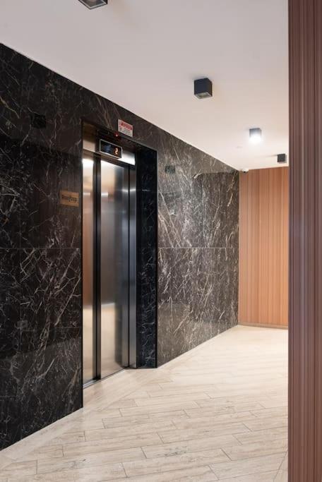 Idyllia - Vesta Luxury Apartment Rome Bagian luar foto